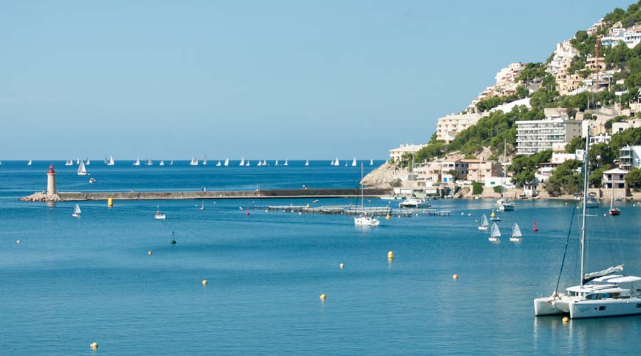 Porto turístico in Spagna