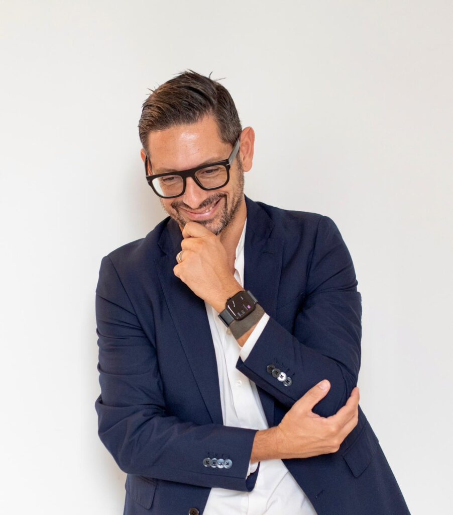 La visione di Simone D’Elia sull’intelligenza artificiale per migliorare i rapporti tra clienti e agenti nel mercato immobiliare italiano